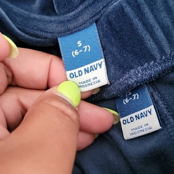 Old Navy Set - Picture 3 of 4